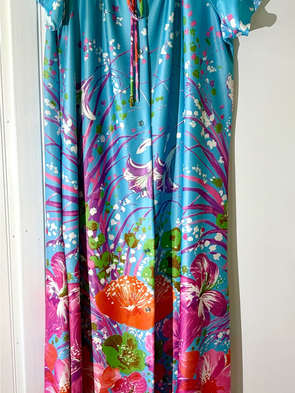 Vintage 1970s Charm Undergarments Tropical Floral Lounger Dress / Muumuu